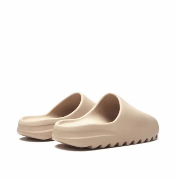 Adidas Yeezy Slides “Pure”