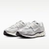 Nike Zoom Vomero 5 "Photon Dust Metallic Silver"
