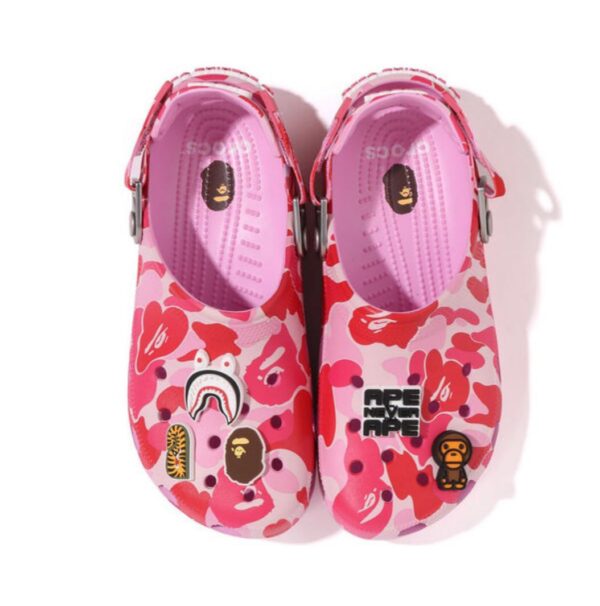 Crocs Classic All-Terrain Clog « BAPE Camo »