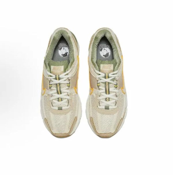 Nike Zoom Vomero 5  "Pale Ivory Oil Green"